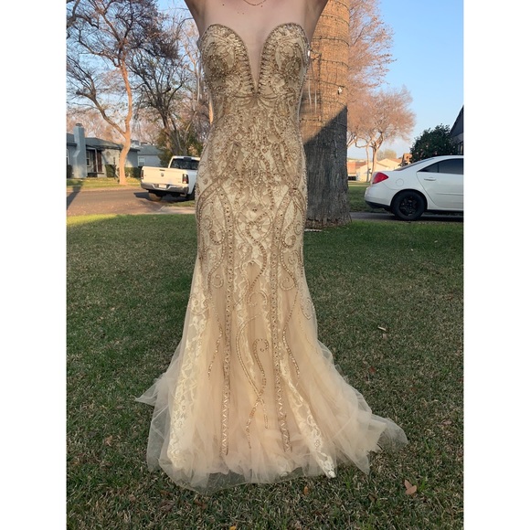 Dresses & Skirts - Prom gold dress